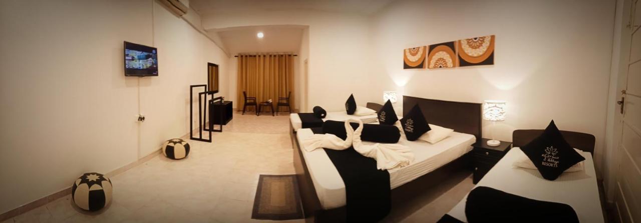 Abhaya Resorts 아누라다푸라 외부 사진