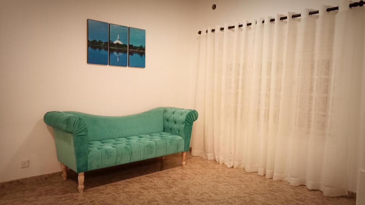 Abhaya Resorts 아누라다푸라 외부 사진