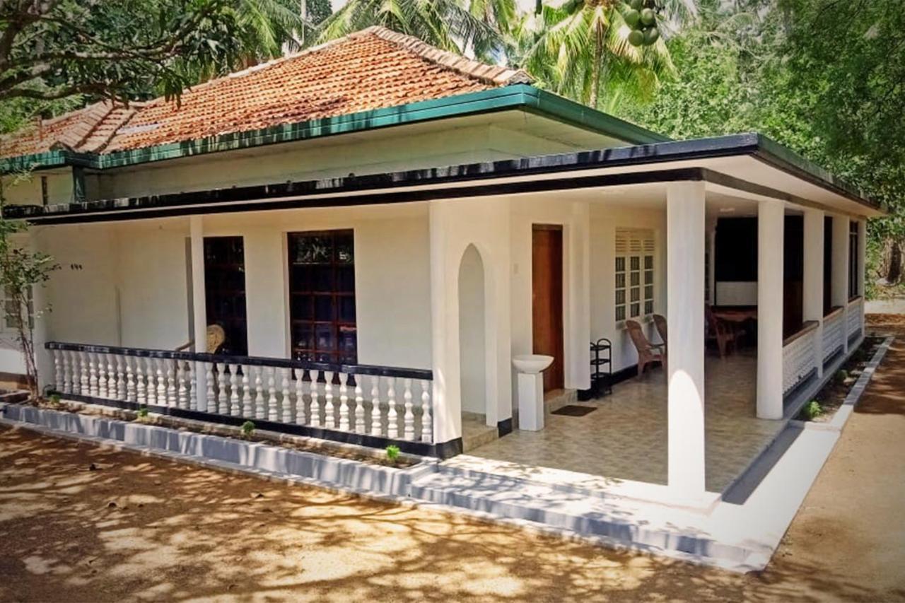 Abhaya Resorts 아누라다푸라 외부 사진