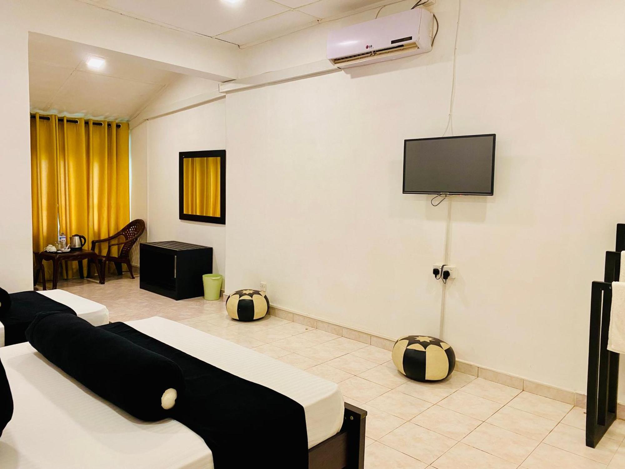 Abhaya Resorts 아누라다푸라 외부 사진